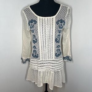 Free People Revolve Jocelyn’s Embroired Top Ivory Boho Peasant Blouse Size Small
